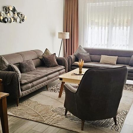 Value Living Apartment Φεριζάι Εξωτερικό φωτογραφία