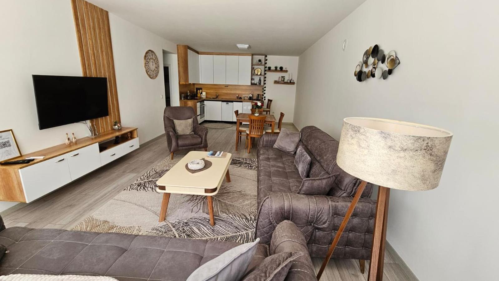 Value Living Apartment Φεριζάι Εξωτερικό φωτογραφία